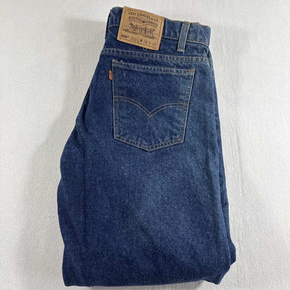 Vintage 90s Levi’s 505 Regular Fit Straight Leg Orange Tab Jeans 36x30 (34x30)
